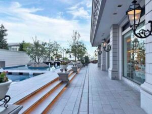 神戸ラ・スイート「ル・クール神戸」横のテラス